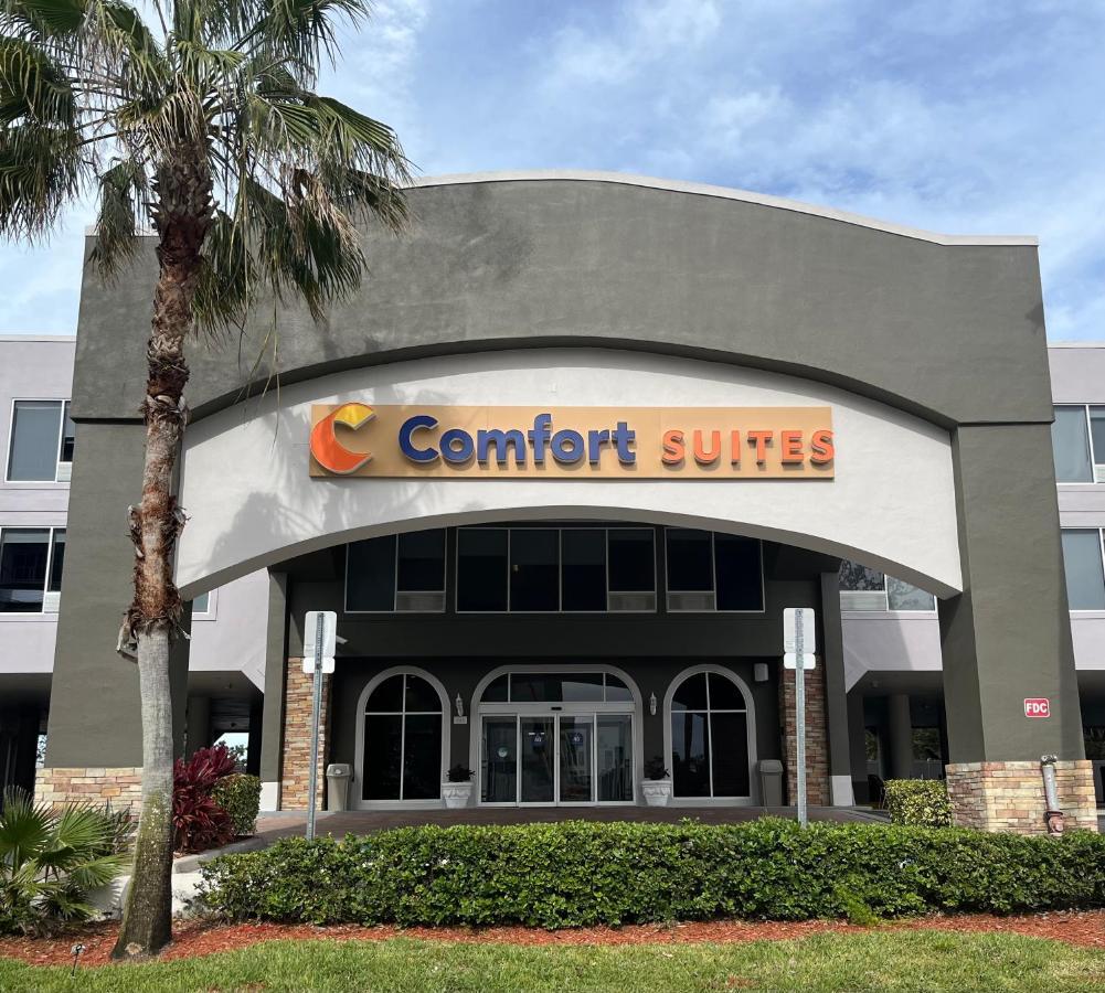 Comfort Suites Clearwater - Dunedin Exterior photo